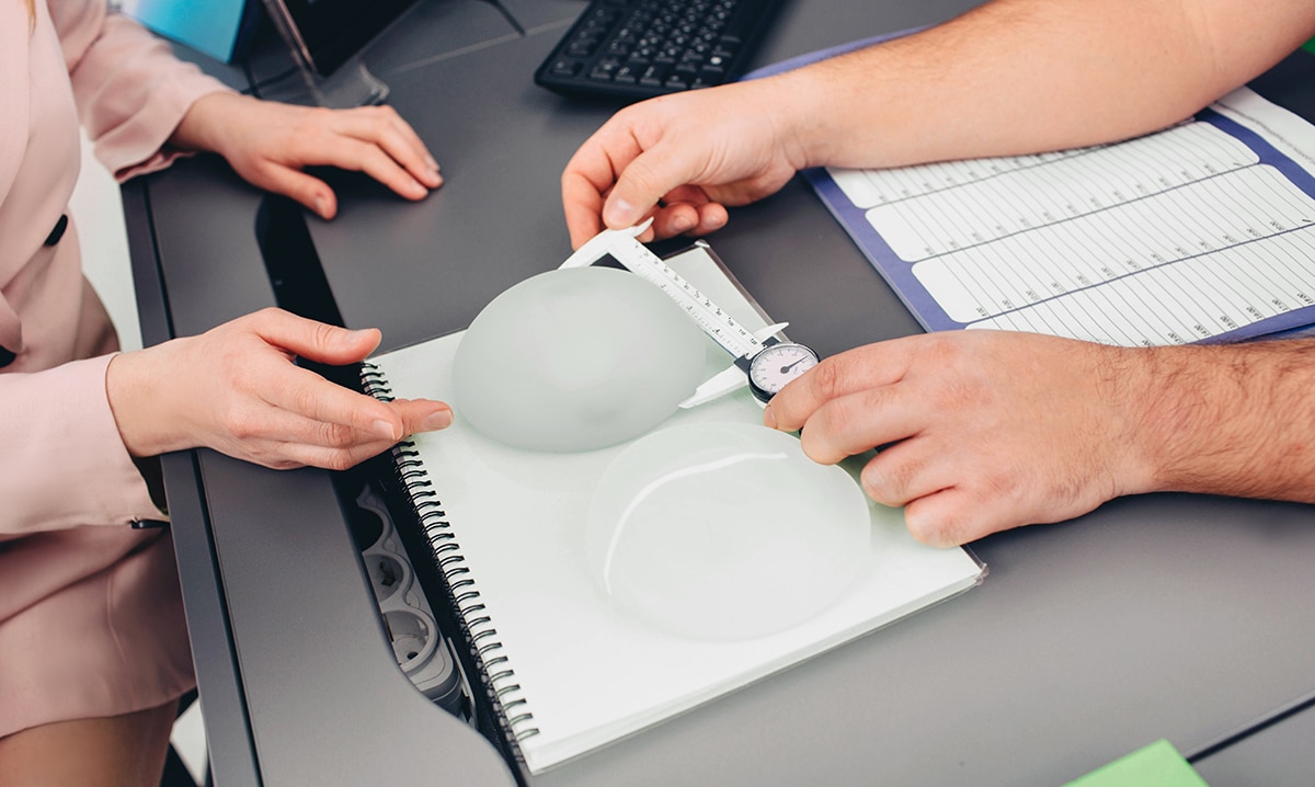Weighing the Benefits of Breast Implant Options: Size, Shape and Fill